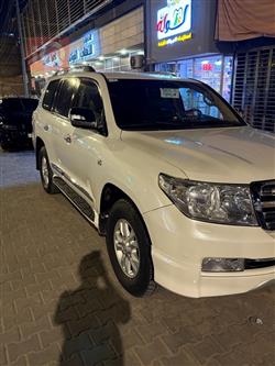 تويوتا لاندكروزر